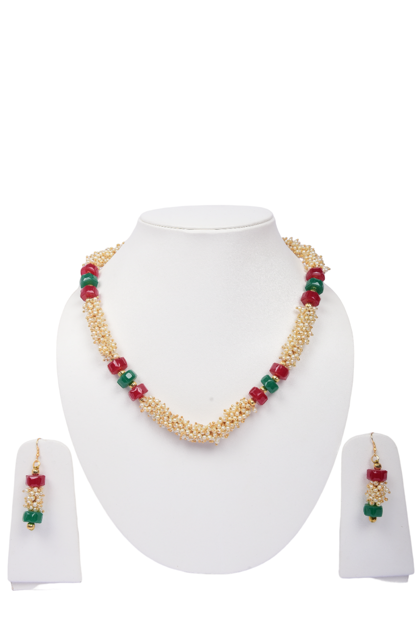 Namokriti Traditional Pearl & Bead Jewellery Set – Graceful Ethnic Charm for Every Occasion
